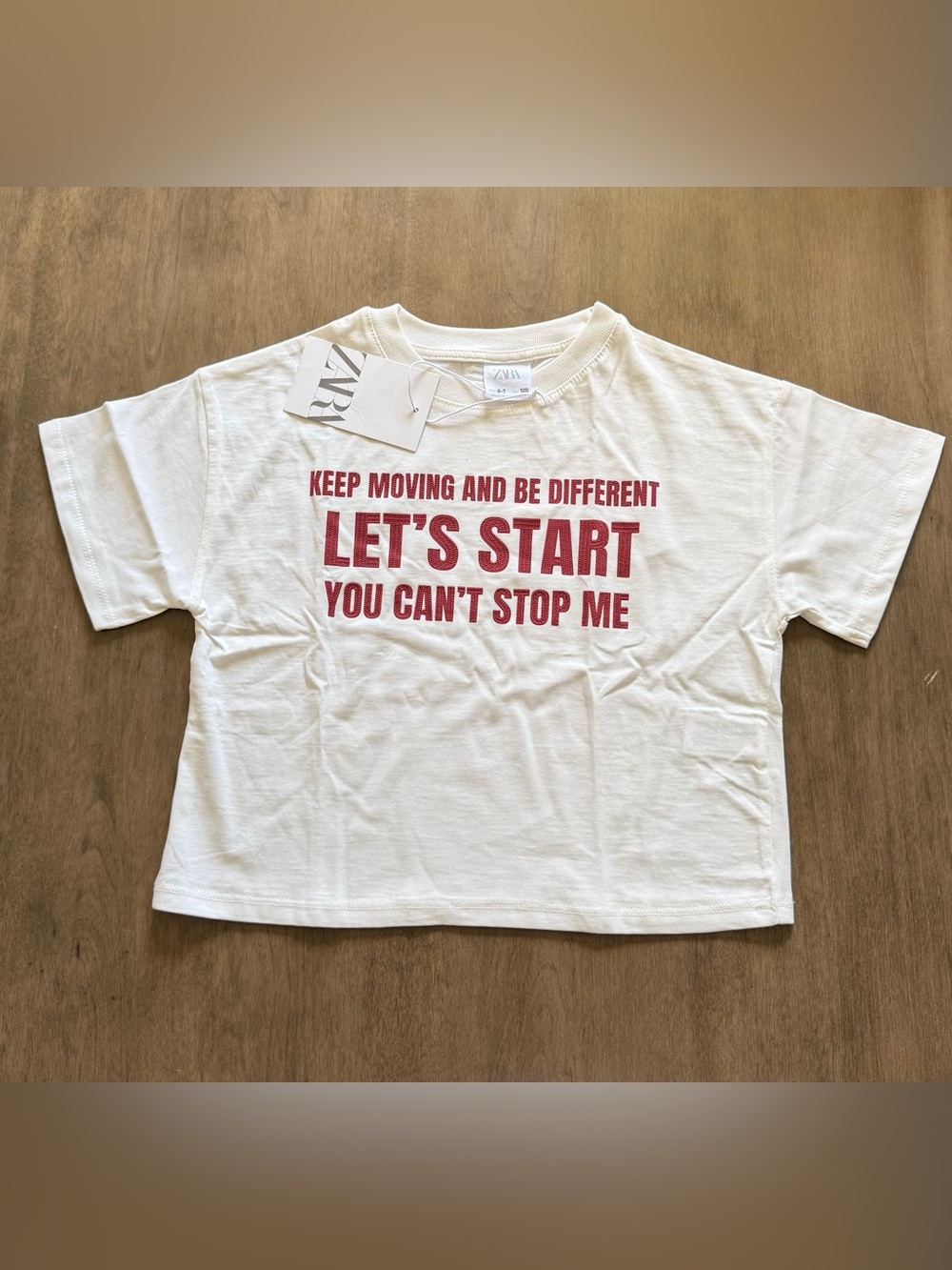 ZARA White Short-Sleeve Tee with Red Slogan